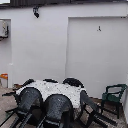 Mali Slatki Dom Za Vas Apartamento *